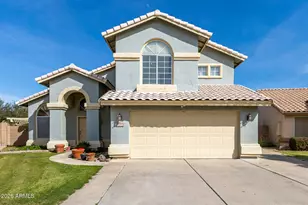 12125 N 68th Ln, Peoria, AZ 85345 - Photo 1