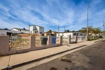 244 S 7th Street #20, Avondale, AZ 85323 - Photo 2