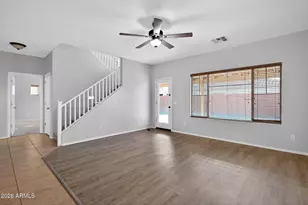 939 E Sourwood Dr, Gilbert, AZ 85298 - Photo 12