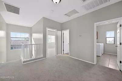 939 E Sourwood Drive, Gilbert, AZ 85298 - Photo 32