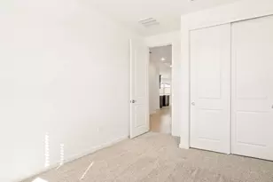 4458 W Hunter Trl, San Tan Valley, AZ 85144 - Photo 4