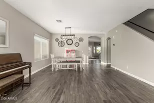 7670 W Sands Dr, Peoria, AZ 85383 - Photo 8