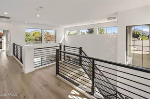 3208 E Orange Dr, Phoenix, AZ 85018 - Photo 10