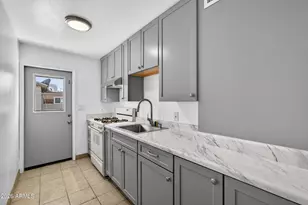 446 S Bellview, Mesa, AZ 85204 - Photo 6