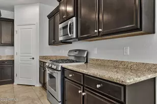 1675 W Pelican Dr, Chandler, AZ 85286 - Photo 4