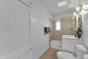 2323 E Devonshire Ave, Phoenix, AZ 85016 - Photo 20