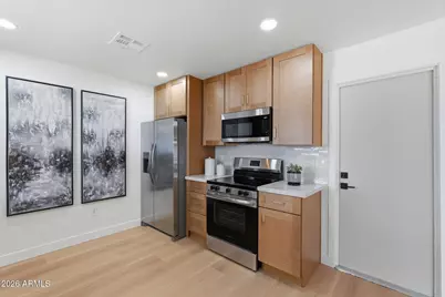 3401 W Oraibi Drive, Phoenix, AZ 85027 - Photo 8