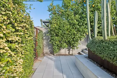 5735 N 11th Street, Phoenix, AZ 85014 - Photo 50