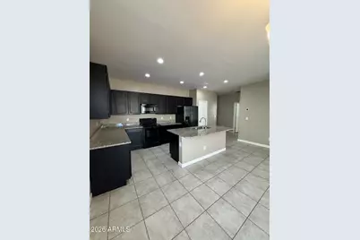 4200 W Alabama Lane, San Tan Valley, AZ 85144 - Photo 4