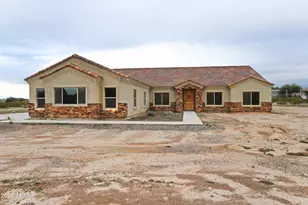 9780 W Vista Bonito Dr, Casa Grande, AZ 85194 - Photo 2