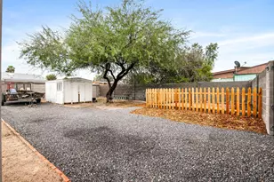 6948 W Zoe Ella Way, Peoria, AZ 85382 - Photo 34