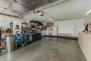 11472 N 47th Ave, Glendale, AZ 85304 - Photo 30