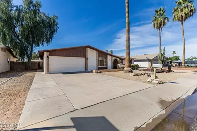 11472 N 47th Avenue, Glendale, AZ 85304 - Photo 2