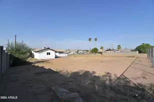 2535 E Southgate Ave, Phoenix, AZ 85040 - Photo 14