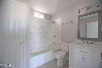 2535 E Southgate Avenue, Phoenix, AZ 85040 - Photo 6