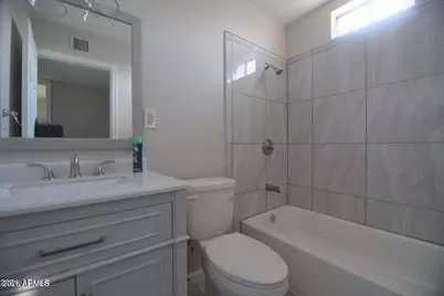 2535 E Southgate Avenue, Phoenix, AZ 85040 - Photo 10
