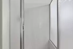 8217 W Bloomfield Rd, Peoria, AZ 85381 - Photo 22