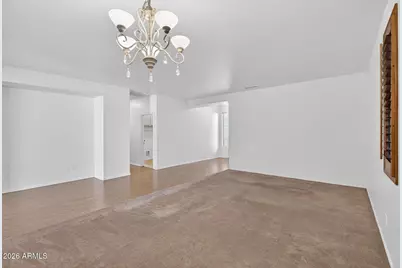8217 W Bloomfield Road, Peoria, AZ 85381 - Photo 6