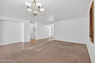 8217 W Bloomfield Rd, Peoria, AZ 85381 - Photo 6