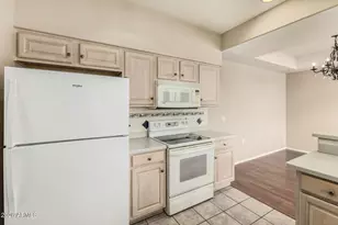 1445 E Broadway Rd, Tempe, AZ 85282 - Photo 14