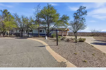 816 N Ridgeview Place, Huachuca City, AZ 85616 - Photo 1