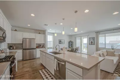 5012 S 111th Avenue, Tolleson, AZ 85353 - Photo 8