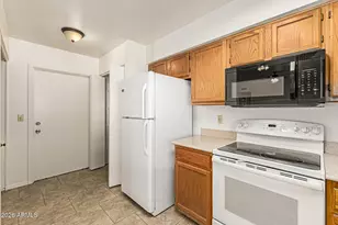 8820 W Alice Ave, Peoria, AZ 85345 - Photo 16