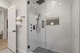 5919 N 45th St, Phoenix, AZ 85018 - Photo 30