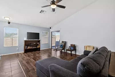 1624 E Cardinal Drive, Casa Grande, AZ 85122 - Photo 8