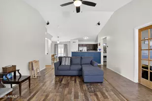 1624 E Cardinal Dr, Casa Grande, AZ 85122 - Photo 10