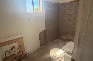 221 N Roosevelt Ave, Casa Grande, AZ 85122 - Photo 18