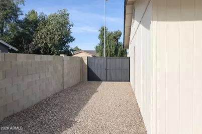 1416 N Rowen Circle, Mesa, AZ 85207 - Photo 16