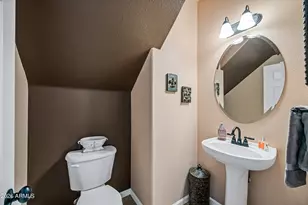 1048 E Iris Dr, Chandler, AZ 85286 - Photo 52