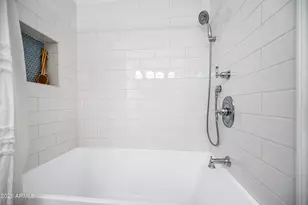 1048 E Iris Dr, Chandler, AZ 85286 - Photo 46