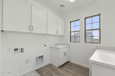 21349 N 58th Street, Phoenix, AZ 85054 - Photo 40