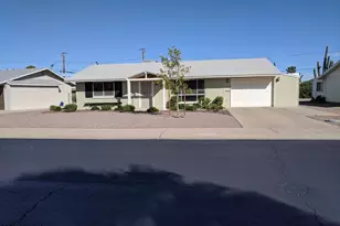 12645 N Pebble Beach Dr, Sun City, AZ 85351 - Photo 1