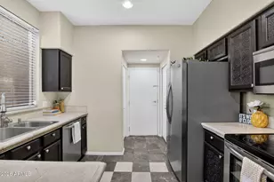 1445 E Broadway Rd, Tempe, AZ 85282 - Photo 18