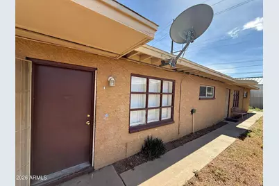 3839 W Hazelwood Street #Apt 5, Phoenix, AZ 85019 - Photo 2