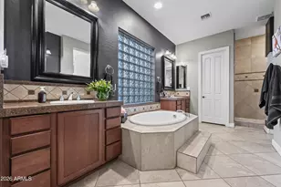 1242 E Canary Dr, Gilbert, AZ 85297 - Photo 32