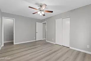 792 E Eugie Ave, Phoenix, AZ 85022 - Photo 18