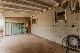 102 S Catalina St, Gilbert, AZ 85233 - Photo 20