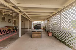 102 S Catalina St, Gilbert, AZ 85233 - Photo 18