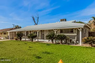 102 S Catalina St, Gilbert, AZ 85233 - Photo 2