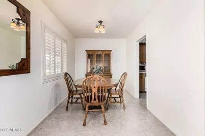 102 S Catalina Street, Gilbert, AZ 85233 - Photo 6