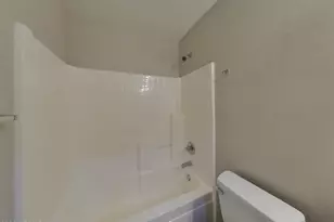 3326 W St Anne Ave, Phoenix, AZ 85041 - Photo 12