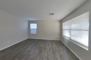 3326 W St Anne Ave, Phoenix, AZ 85041 - Photo 4