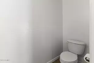 7593 N 72nd Ave, Glendale, AZ 85303 - Photo 12