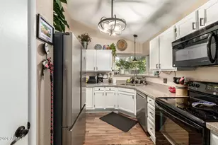 1511 N Central Dr, Chandler, AZ 85224 - Photo 10