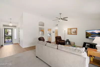 9327 W Mountain View Road, Peoria, AZ 85345 - Photo 14