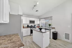 1365 W Vaughn Ave W, Gilbert, AZ 85233 - Photo 6